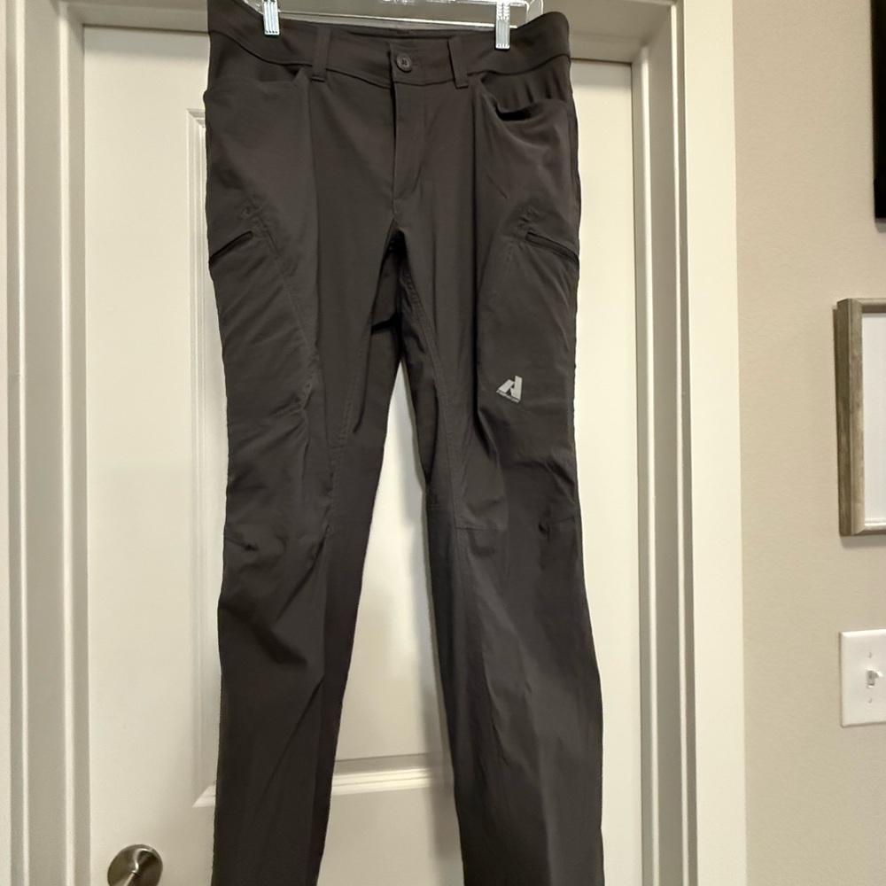 Eddie Bauer Men's Dark Gray Cargo Pants